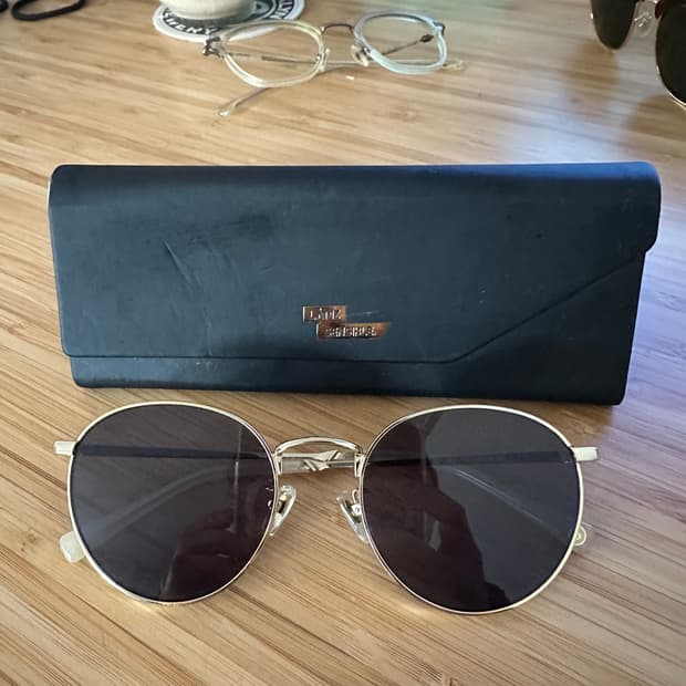 라피즈 센시블 블랙 금테 여성용 선글라스