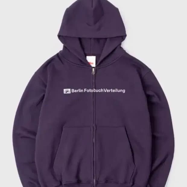 베를린포토북디스트리뷰션 후드집업 퍼플 구합니다