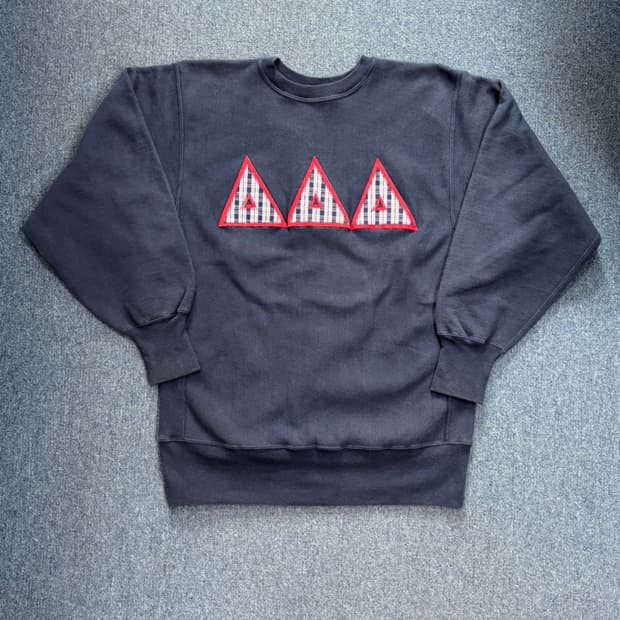 90s Champion Reverse Weave W Tri Delta