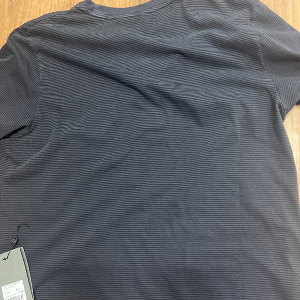 벨리에 반팔 티셔츠