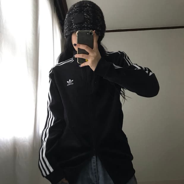 아디다스 블랙 벨벳 투웨이 져지