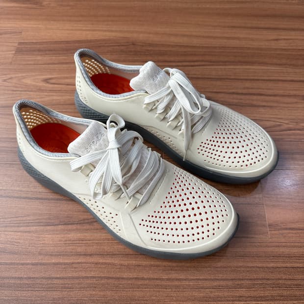 280 크록스 라이트라이드 페이서 맨 화이트