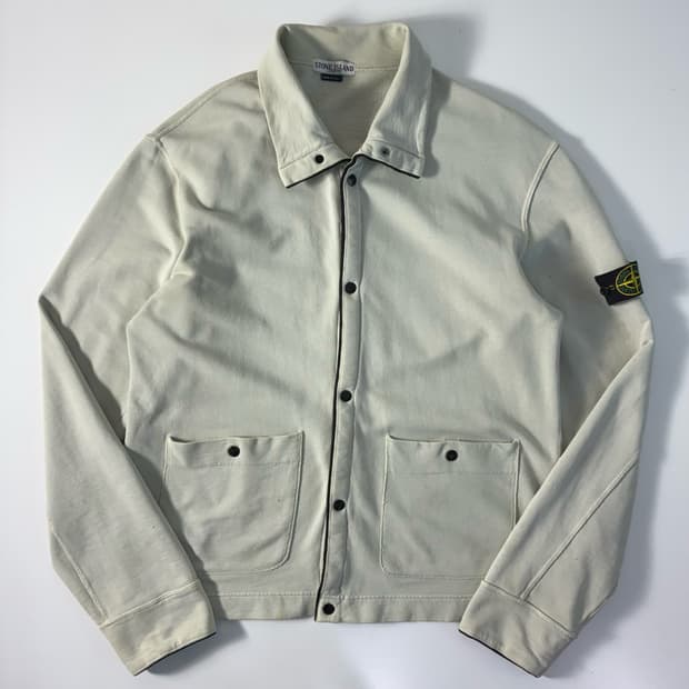 Stone island  스톤 아일랜드 90,s 와펜 코튼 스웨트 버튼 