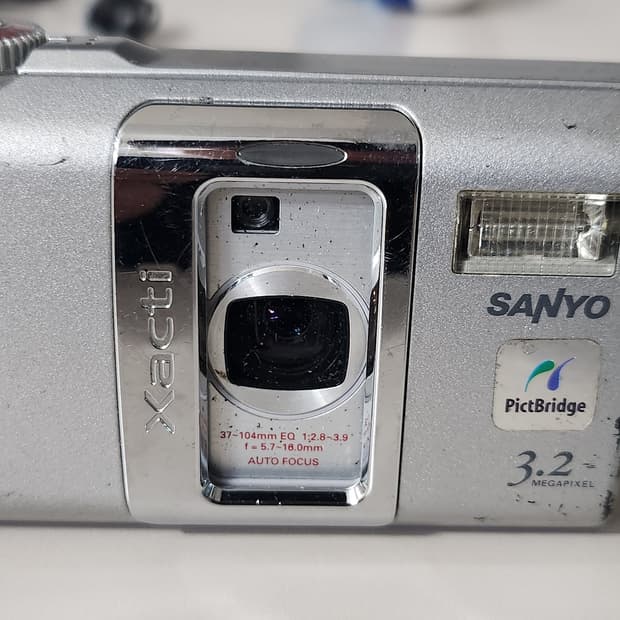 SANYO XACTI VPC-J2 빈티지 디지털카메라