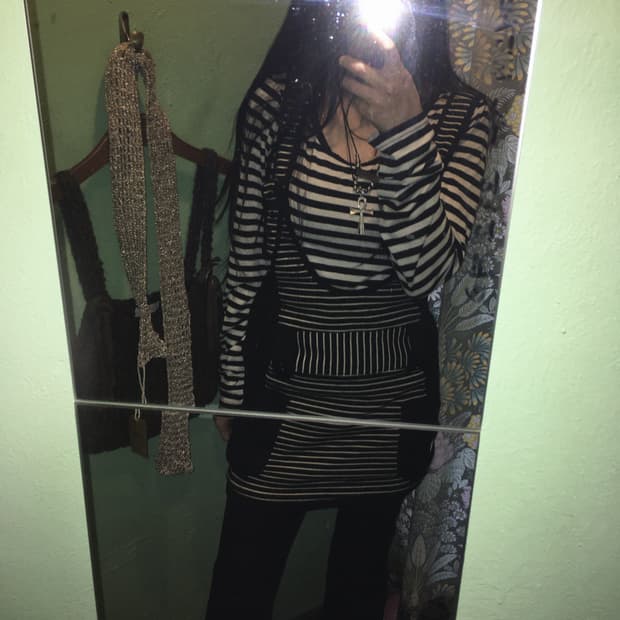 멜빵 스트라이프 포켓 스커트