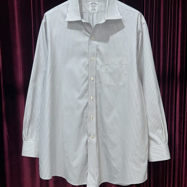 BROOKS BROTHERS stripe shirt