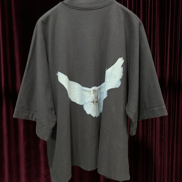 YEEZY DOVE T-SHIRT 