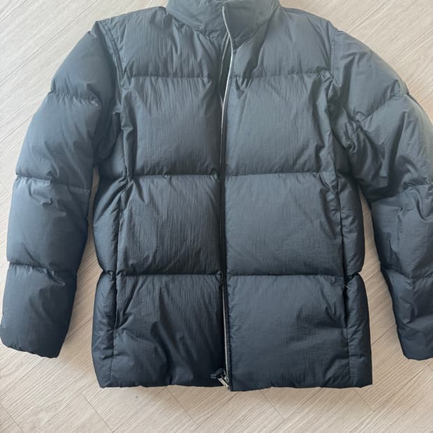 띠어리 풀톤 워셔 나일론 패딩(블랙, M사이즈)