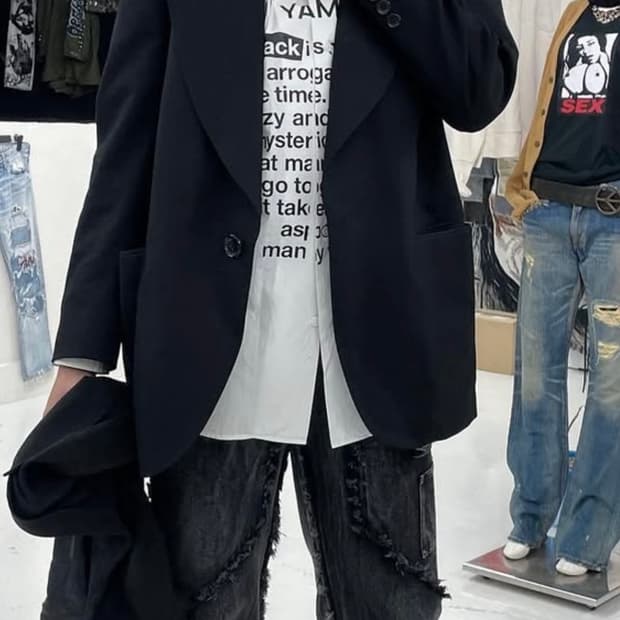 요지야마모토 타이포그래피 셔츠