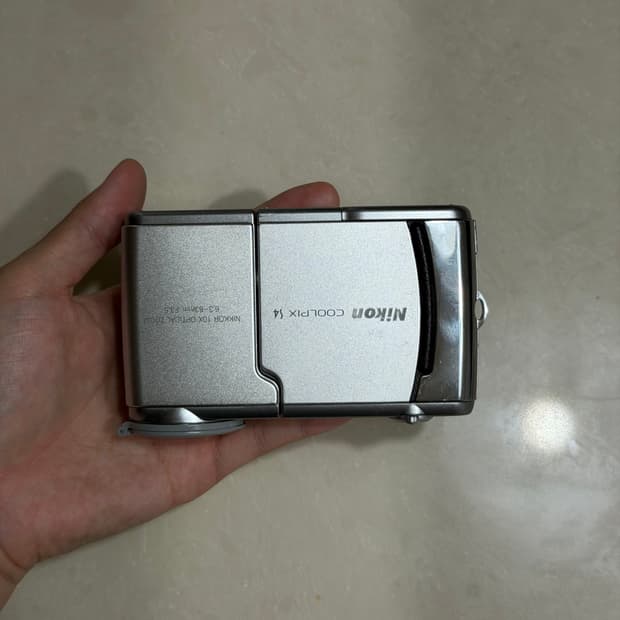 니콘 쿨픽스 s4 실버 Nikon Coolpix S4