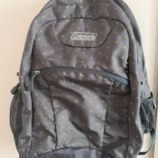 coleman 빈티지 초록 도트 백팩