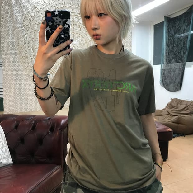 아크테릭스 프린팅 반팔 티