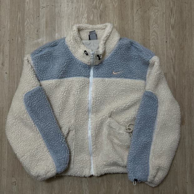 나이키 스우시 양털 뽀글이 후리스 점퍼 S/90 