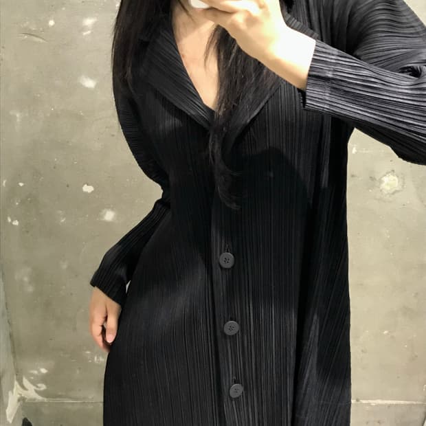 Pleats Please 플리츠플리즈 블랙 롱가디건