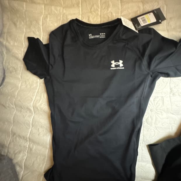언더아머 히트기어 M 새상품