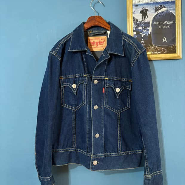 00‘s Levis Type 1 Iconic Jacket.