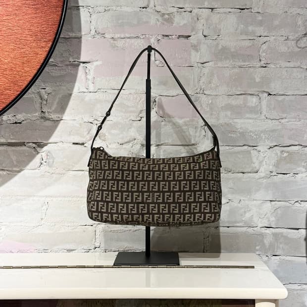 펜디 브라운 주카 미니 숄더백