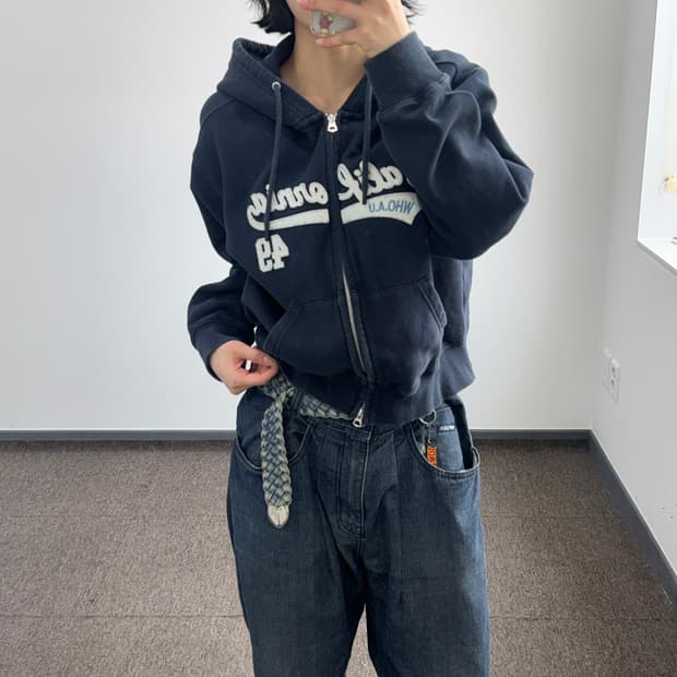 Who A U 후아유 레터링 로고 네이비 크롭 후드집업