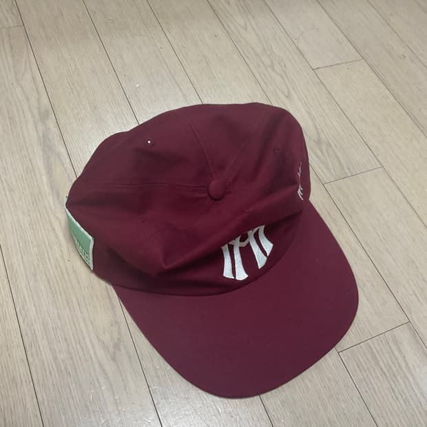  애프터매스 버건디 캡