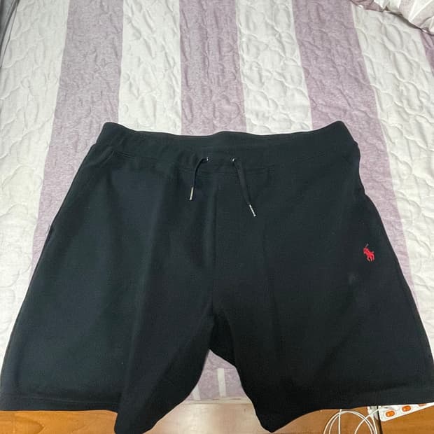 폴로 반바지 xl 사이즈 팝니당
