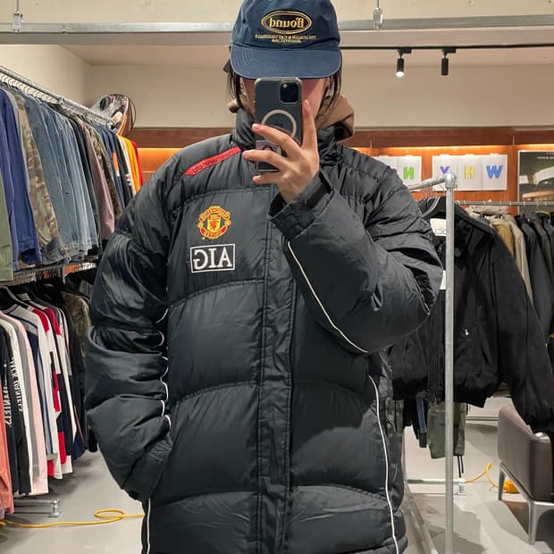 나이키 맨유 벤치코트 패딩 자켓