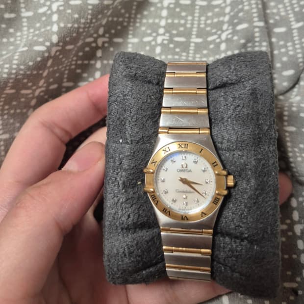 오메가 컨스틸레이션 쿼츠 콤비 여성용 12p 다이아