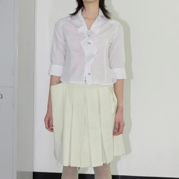에옹쓰 STTS unbalance pleats skirt S