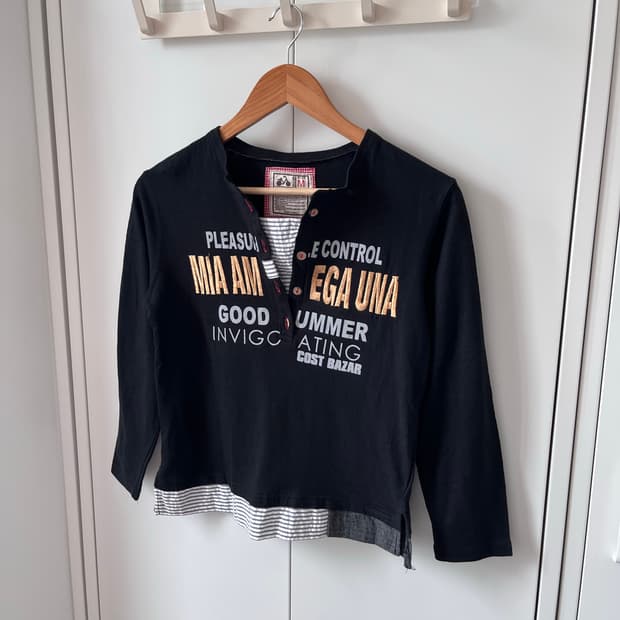 Timothy 레이어드 단추 롱 슬리브