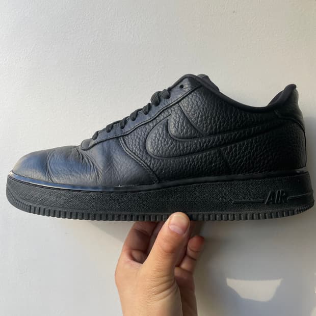 나이키 에어포스 1 ‘07 워터프루프 블랙 280