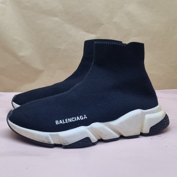 BCG 삭스 스니커즈 260