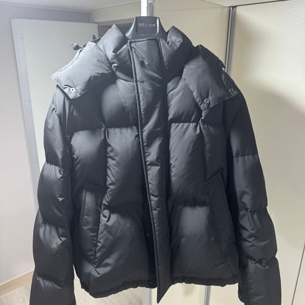 벨리에 크로스라인 구스다운 패딩 4