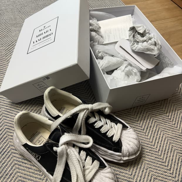 메종 미하라 야스히로 블레이키 OG 솔 캔버스 로우탑 스니커즈 블랙 화이