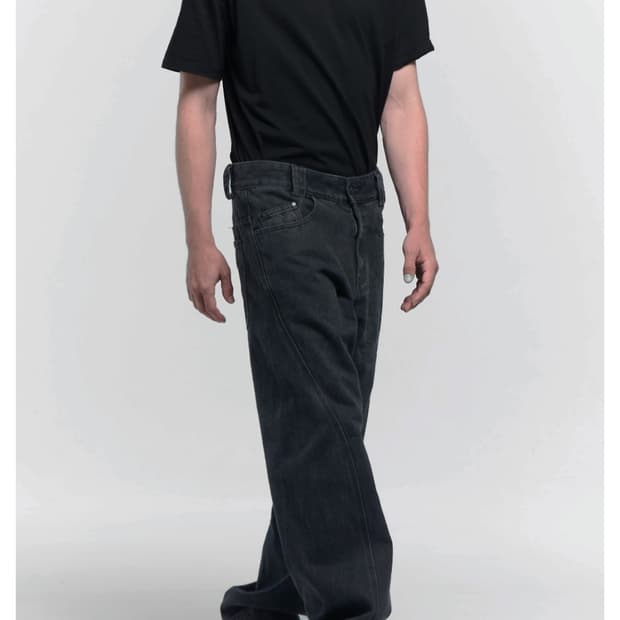 플라스틱프로덕트 바지 구해여 