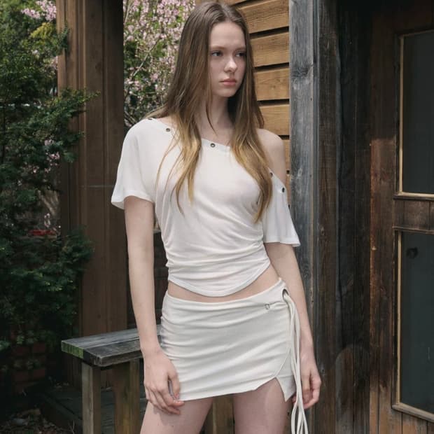 Harry Button Unbal Shirring Short Top