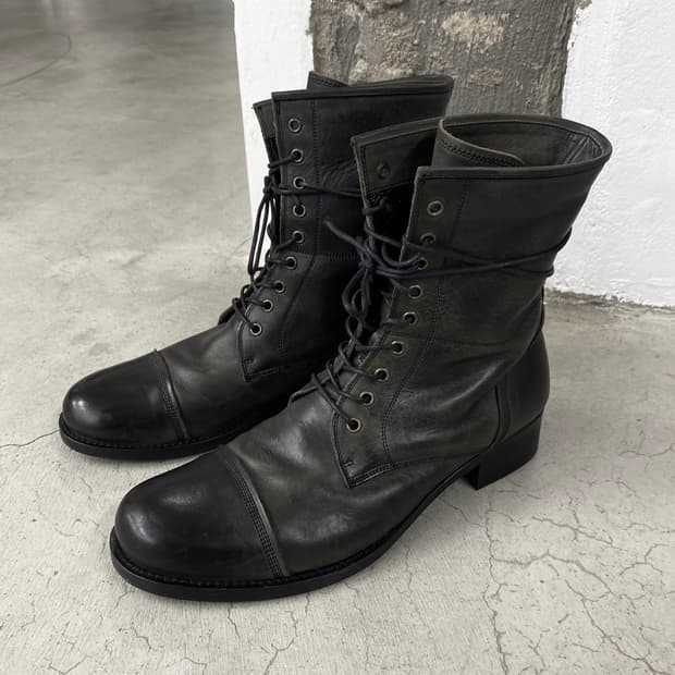 훕데두 블랙 레이스 업 레더 부츠