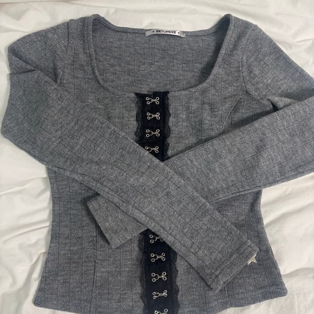 셋업이엑스이 HOOK LONG SLEEVE TOP / CHARCOAL