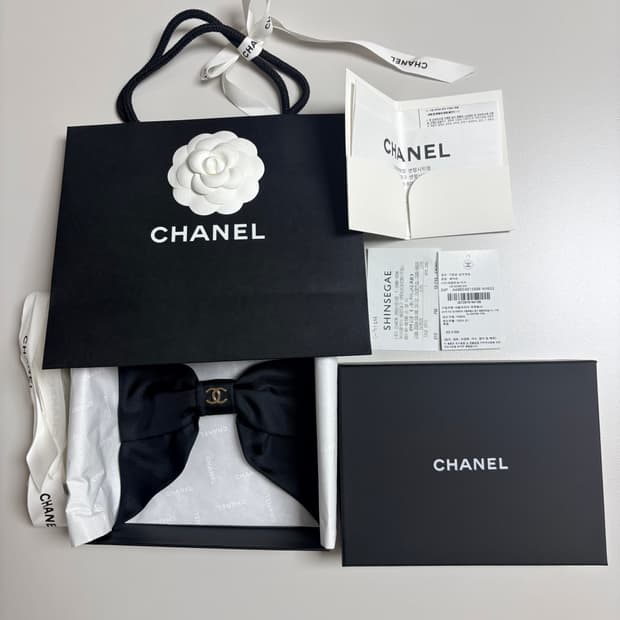 샤넬 리본 헤어핀