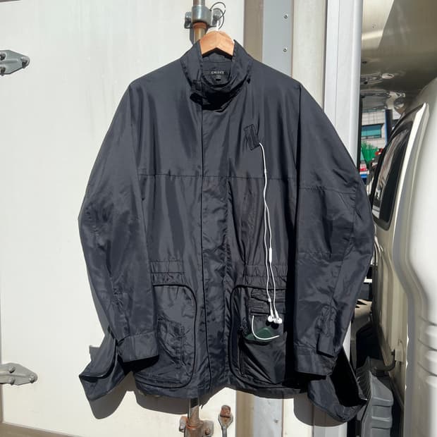 00‘s DKNY 테크니컬 나일론 자켓