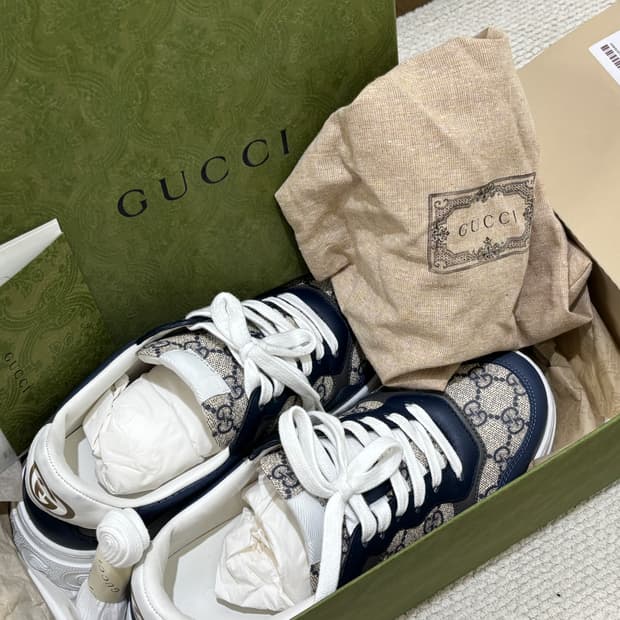 구찌 GG로고 청키 스니커즈