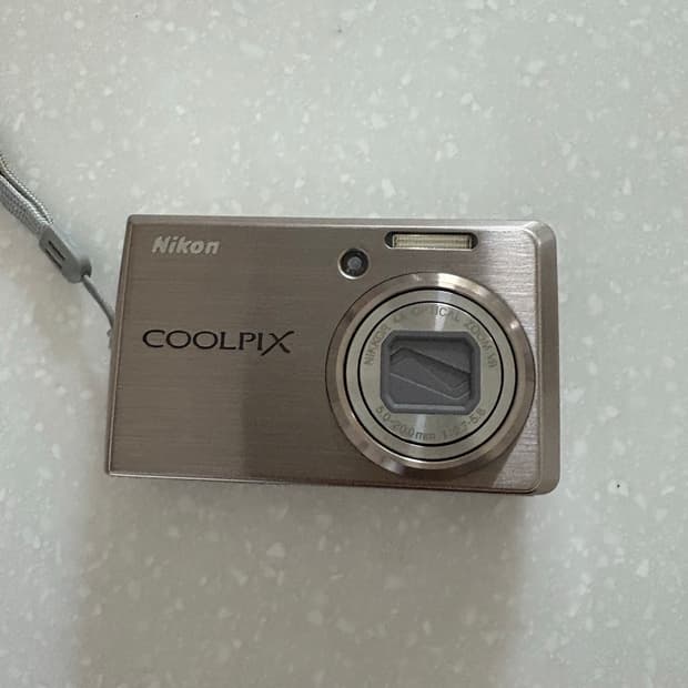 니콘 쿨픽스 s600 핑크골드