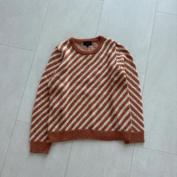A.P.C 니트