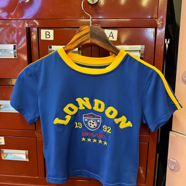 No Brand T-shirt
