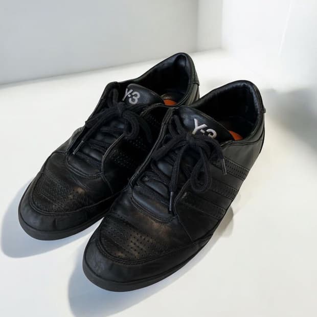 Y-3 X 아디다스 블랙 가죽 스니커즈 260