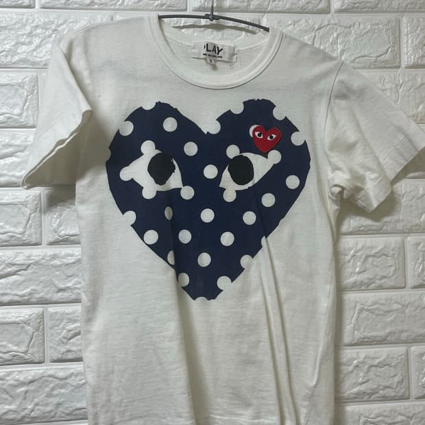 꼼데가르송 꼼데 도트 하트 반팔 티셔트 화이트 여성 s