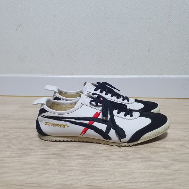 오니츠카타이거 멕시코66 디럭스 가부키 270