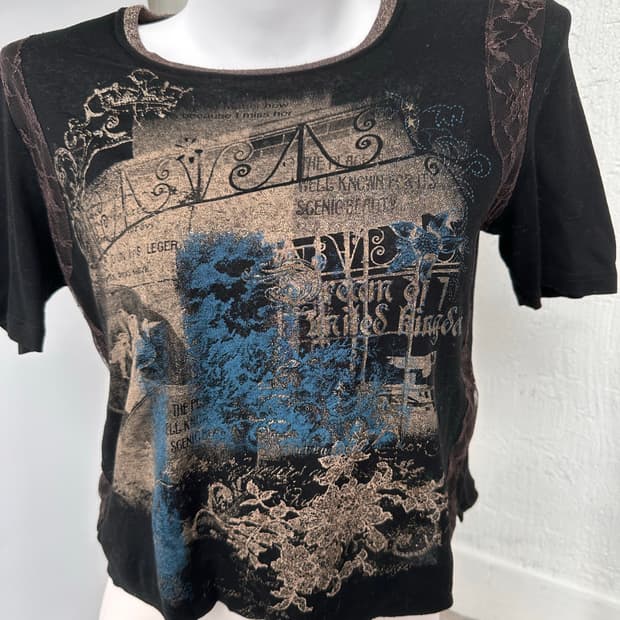 Y2K style vintage print punk 1/2 t