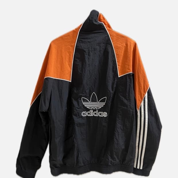 아디다스 빅 트레포일 바람막이