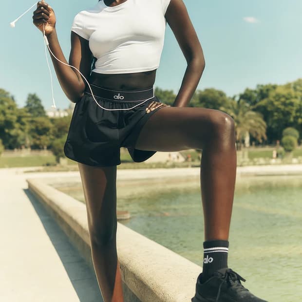 알로 요가 Alo Match Point Short 쇼츠 반바지 (블랙)