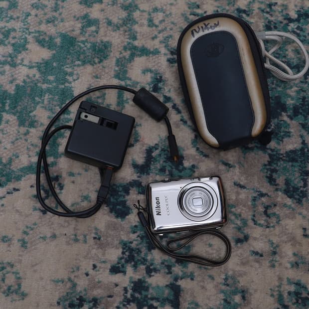 Nikon 니콘 쿨픽스 s01 빈티지카메라 제니 카메라 실버