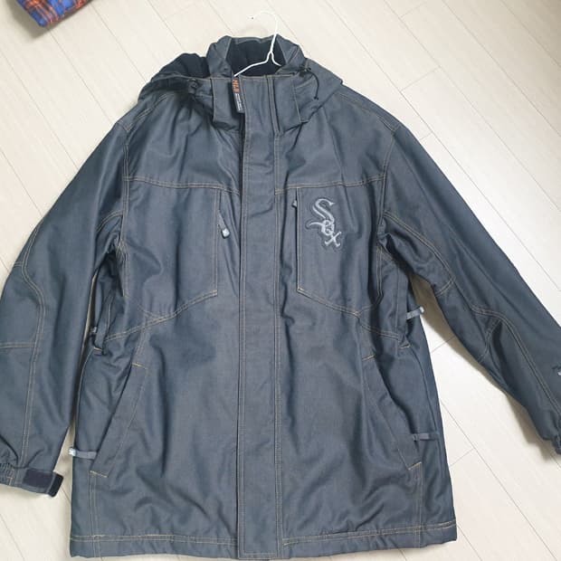 MLB 올드스쿨 점퍼